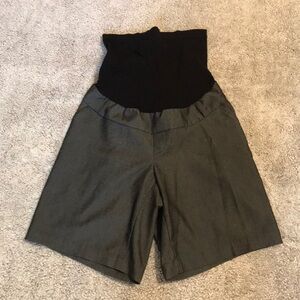 Motherhood Dark Gray Dress Shorts Size Large